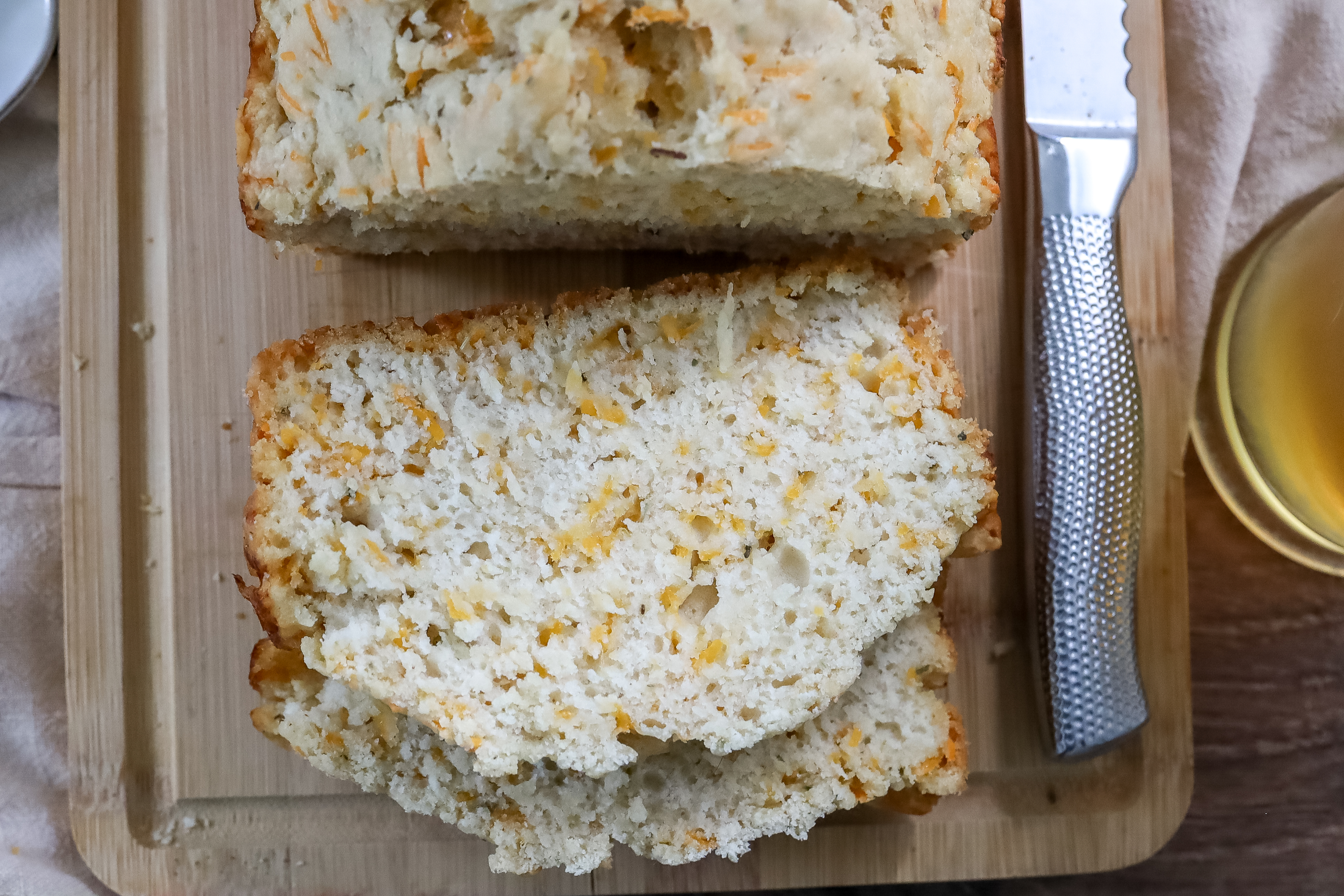 Cheddar herb beer bread
