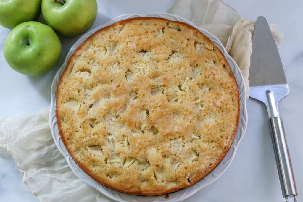 French apple cake