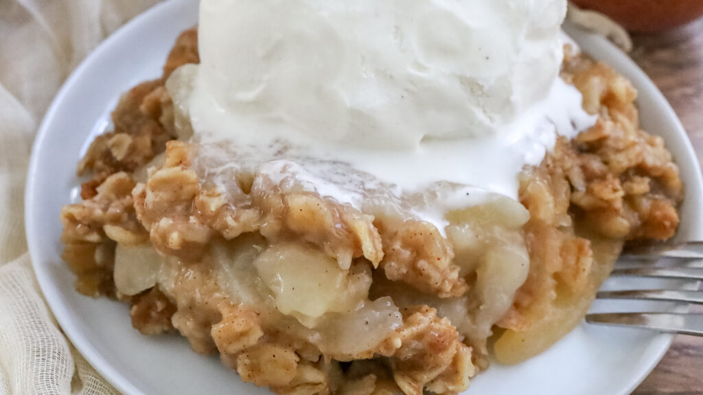 Fall dessert: Pear crisp