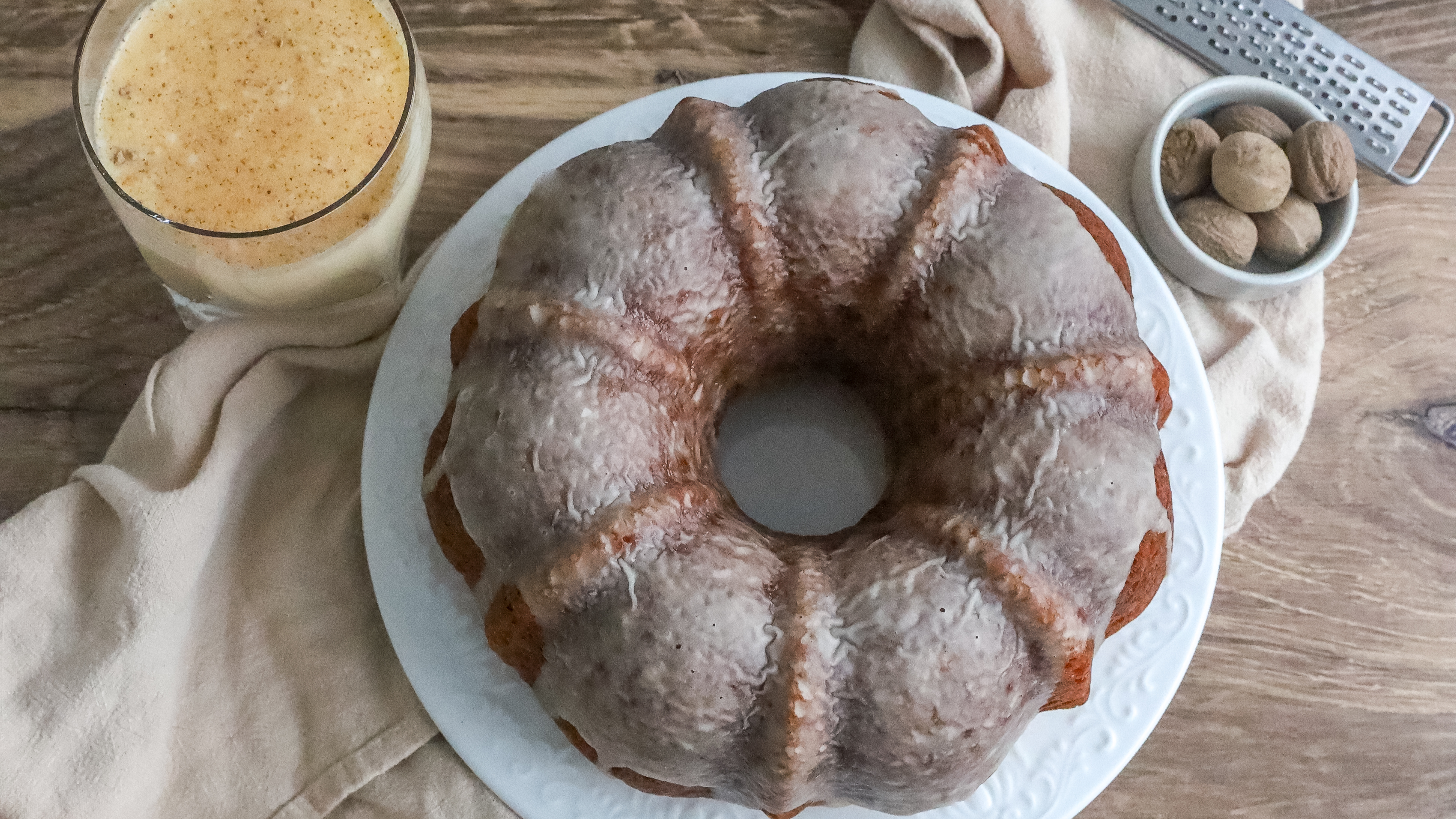 easy eggnog cake