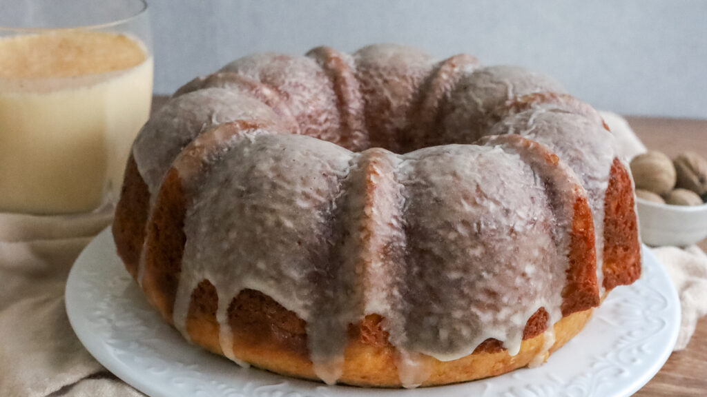 whole eggnog bundt cake
