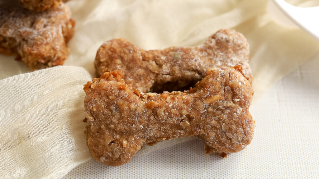 peanut butter bacon banana dog treats