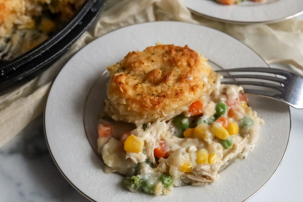 cheddar bay biscuit chicken pot pie