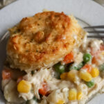 cheddar bay biscuit chicken pot pie