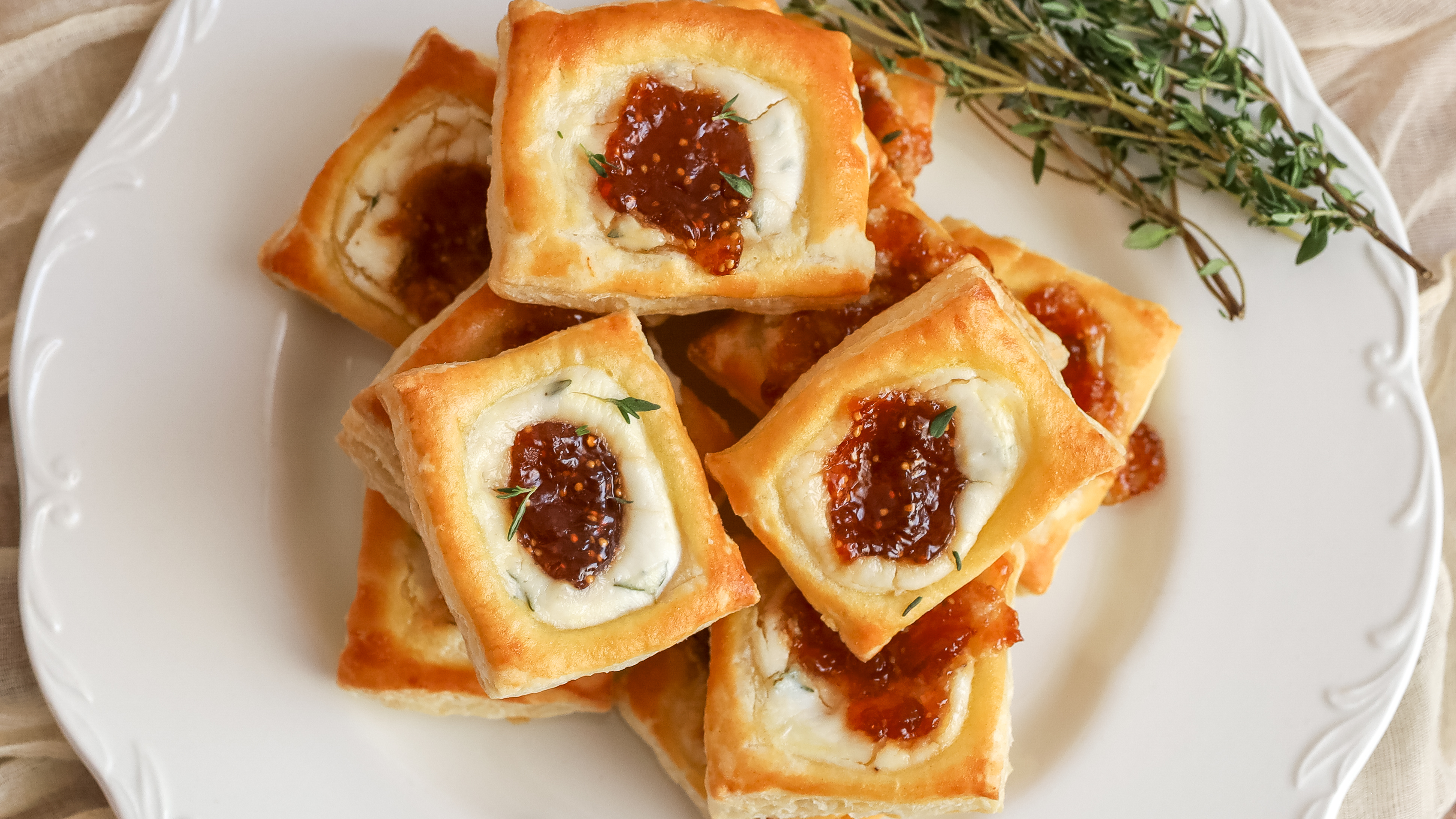 fig and goat cheese appetizer