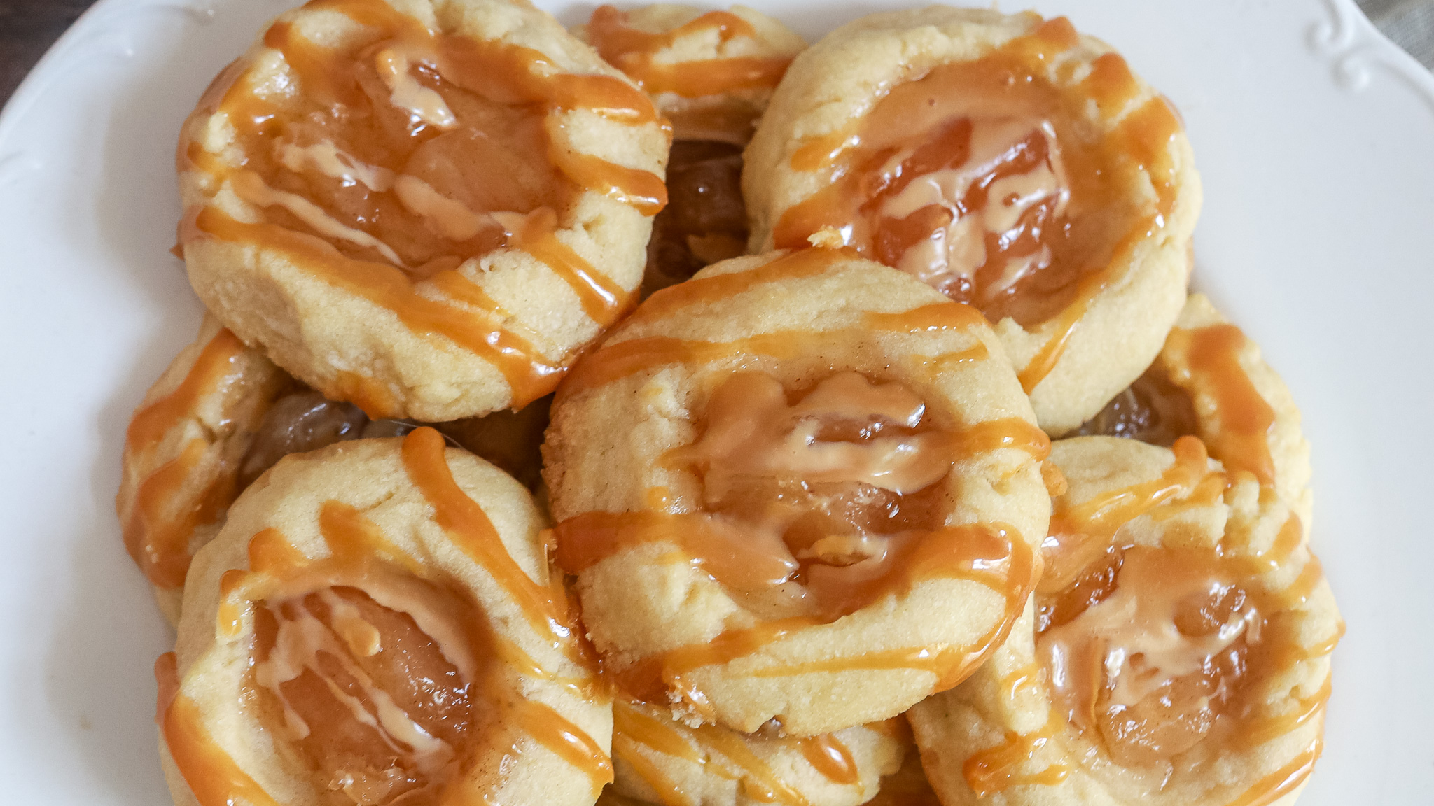 apple pie cookies on a plate