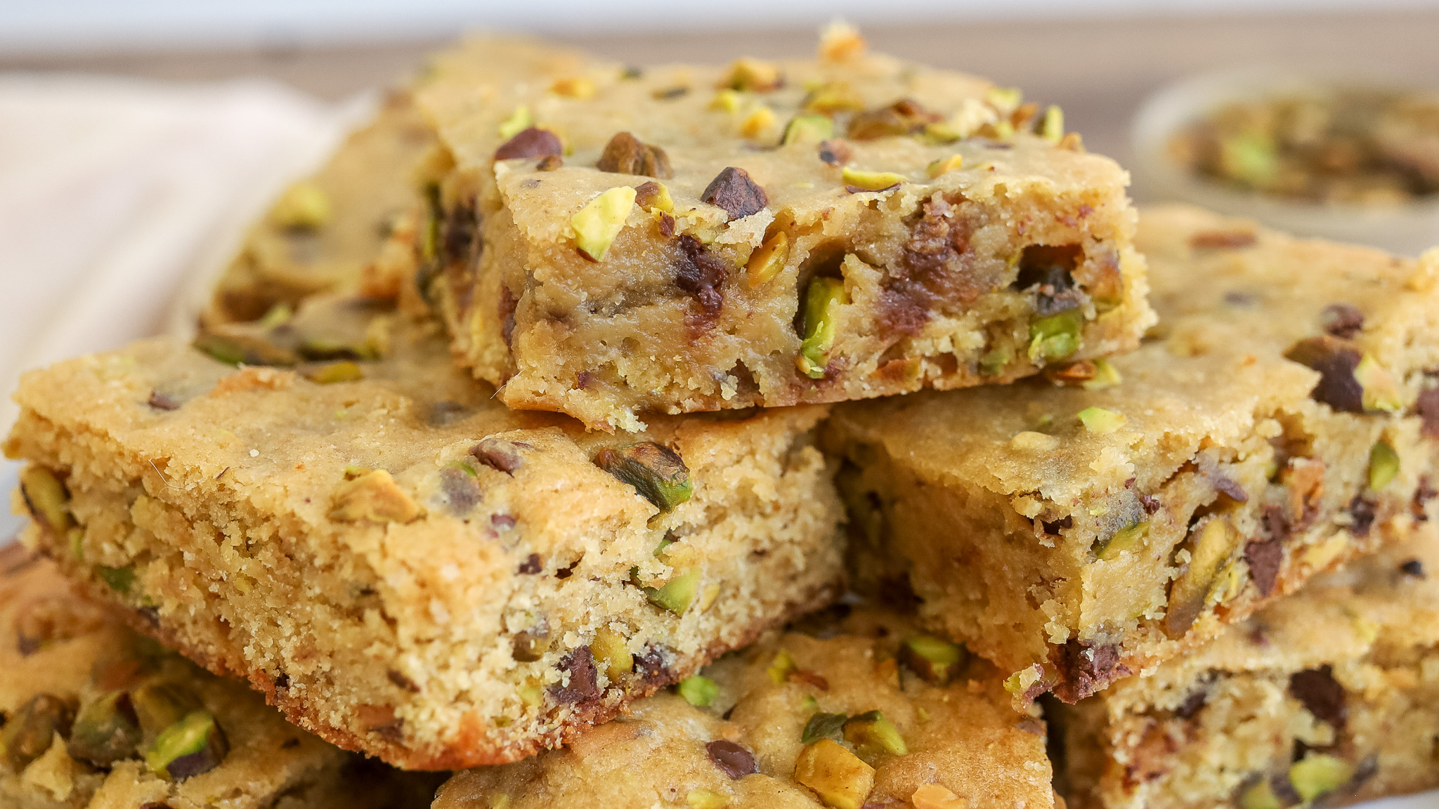 side view photo of pistachio blondies