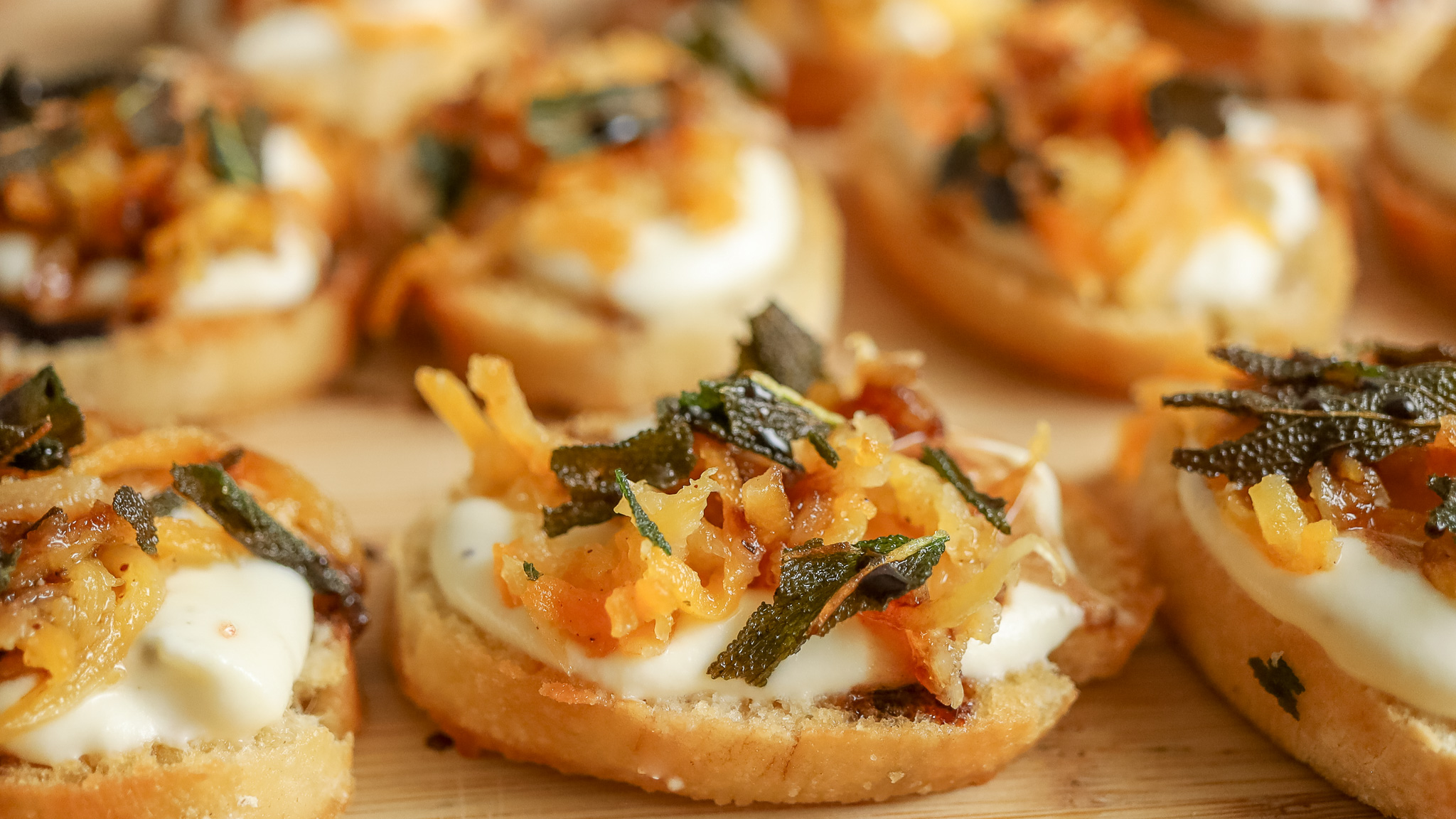 side photo of fall crostini